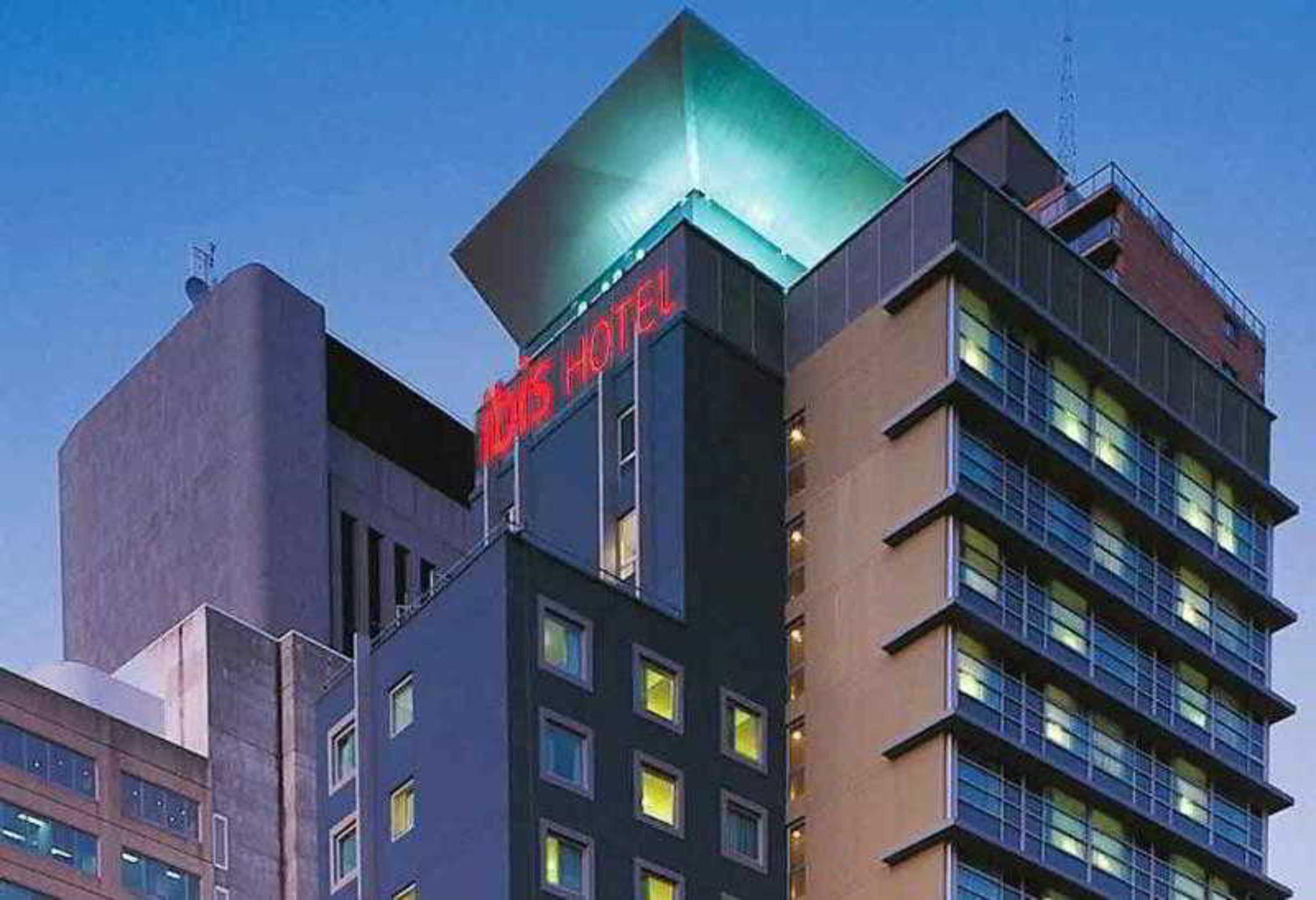 Ibis Sydney World Square Hotel Екстериор снимка