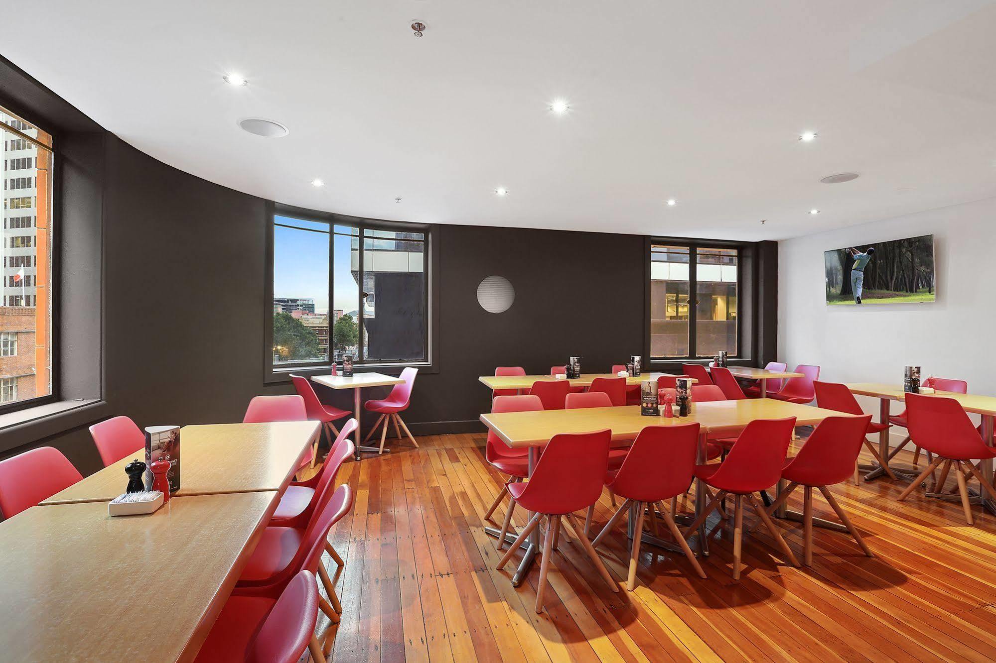 Ibis Sydney World Square Hotel Екстериор снимка